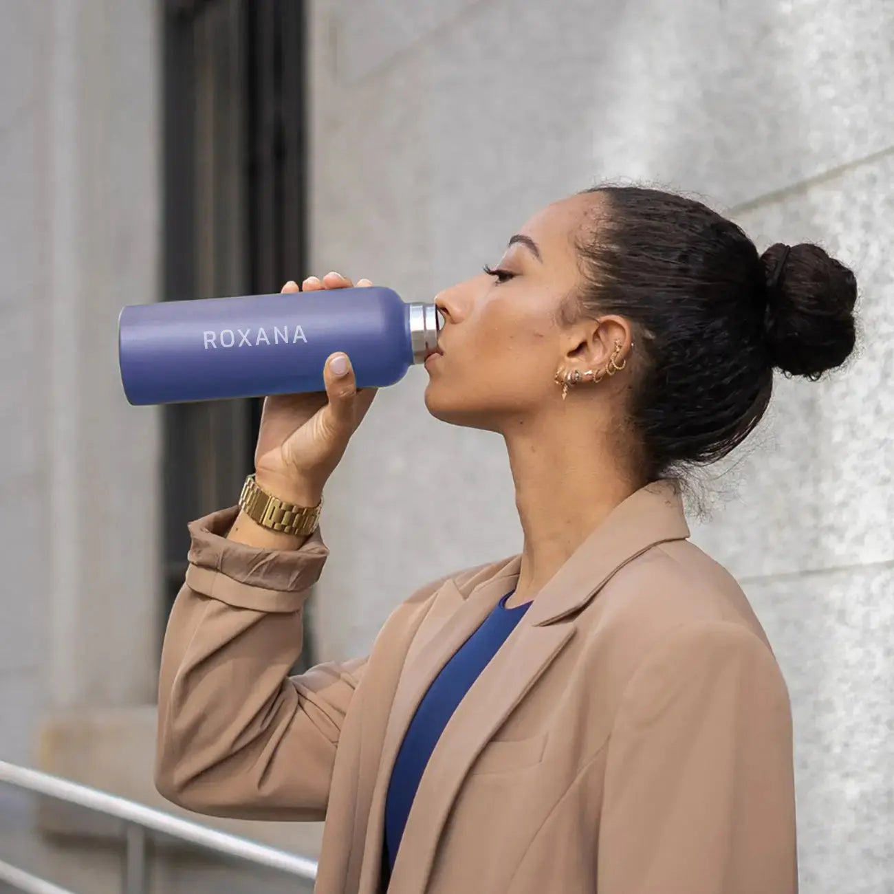 Thermos with temperature indicator